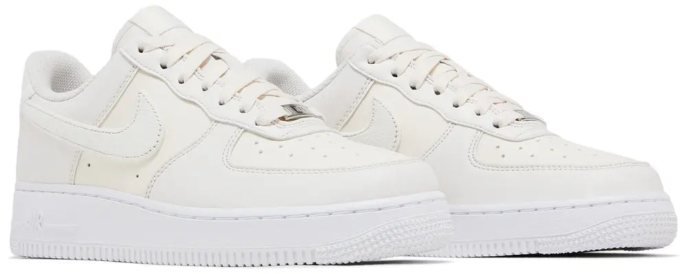 [HQ3905-001] WOMENS NIKE AIR FORCE 1 '07 REC 'PHANTOM SAIL'