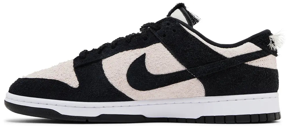 [IB2990-100] MENS NIKE DUNK LOW RETRO SE 2 'PANDA-MONIUM'