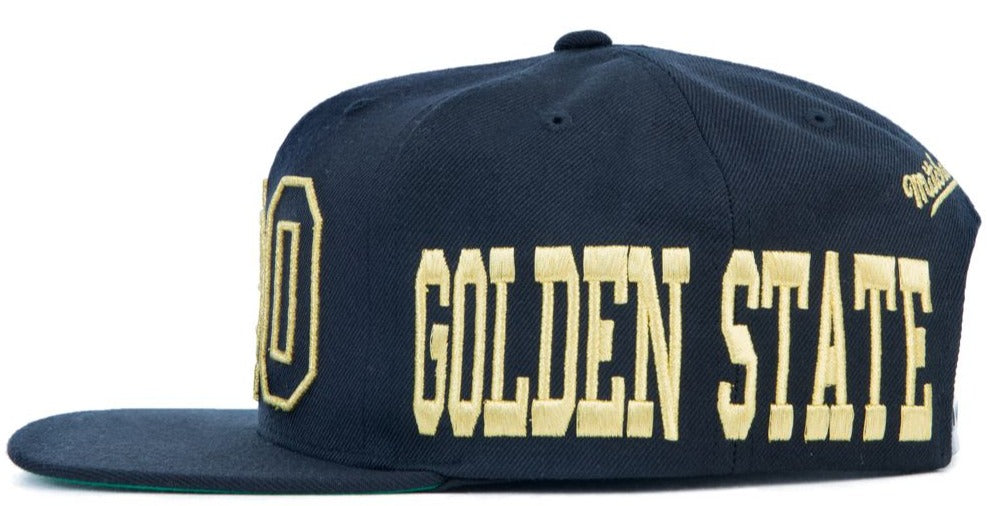 [6HSSBLCK-GSWMM18248] MENS NBA GOLDEN STATE WARRIORS GOLD OAKTOWN SNAPBACK