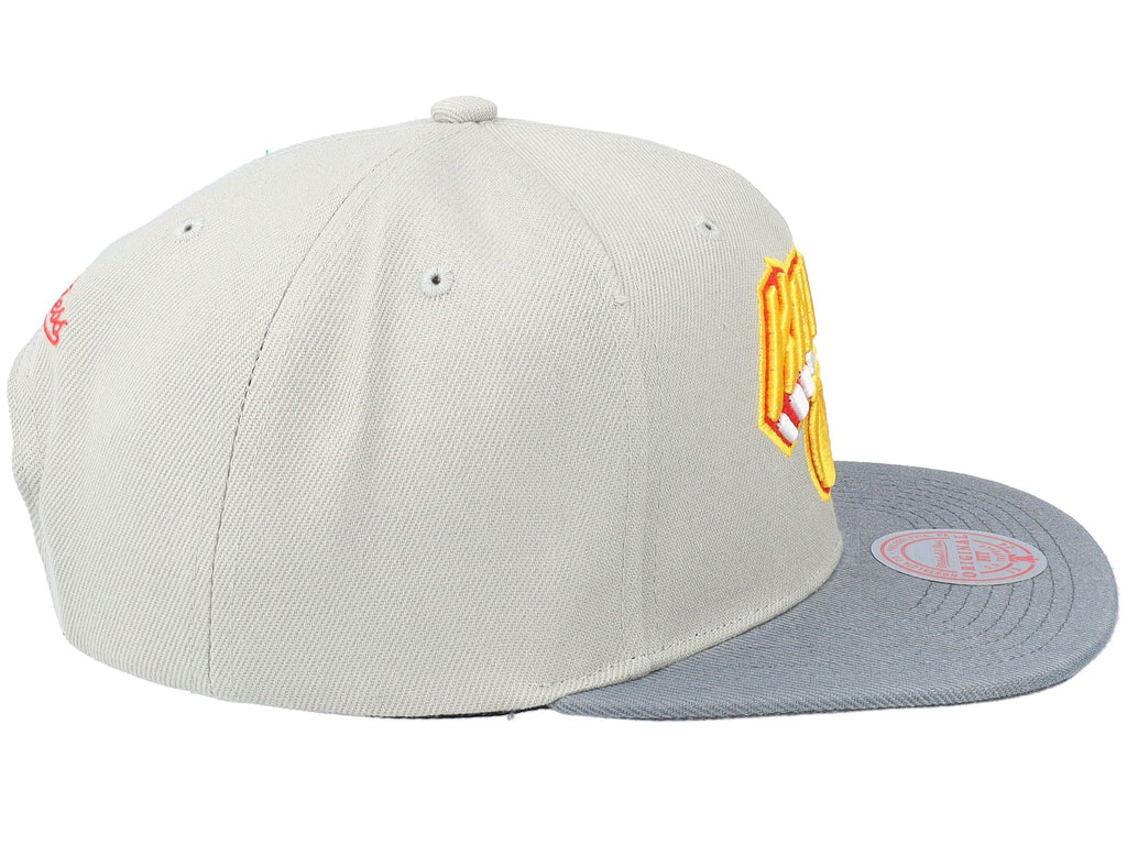 Mens MITCHELL & NESS NBA COOL GRAY 3 SNAPBACK KNICKS