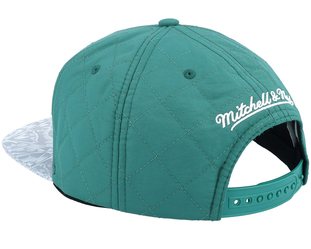MENS MITCHELL & NESS NBA DIAMOND BASE SNAPBACK HWC CELTICS - GREEN