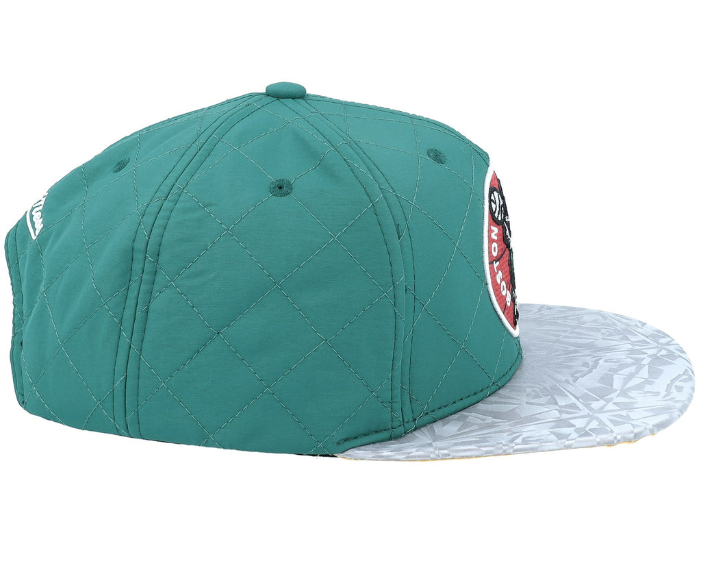 MENS MITCHELL & NESS NBA DIAMOND BASE SNAPBACK HWC CELTICS - GREEN