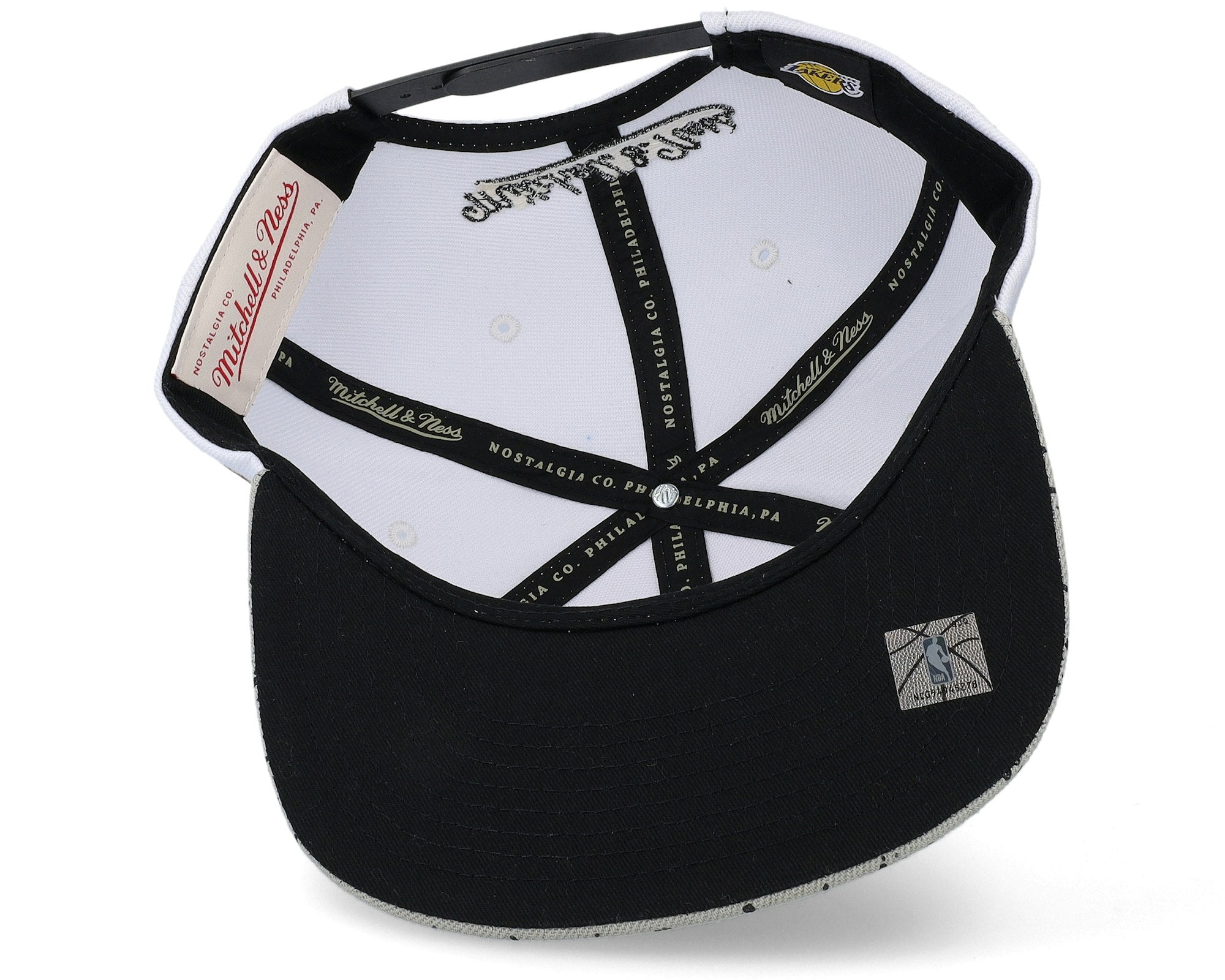 MENS MITCHELL & NESS NBA CEMENT TOP SNAPBACK LAKERS - WHITE-SILVER