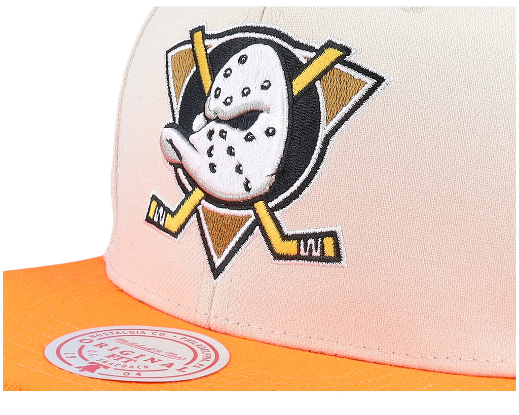 Mens Mitchell & Ness NHL VINTAGE OFF-WHITE SNAPBACK DUCKS