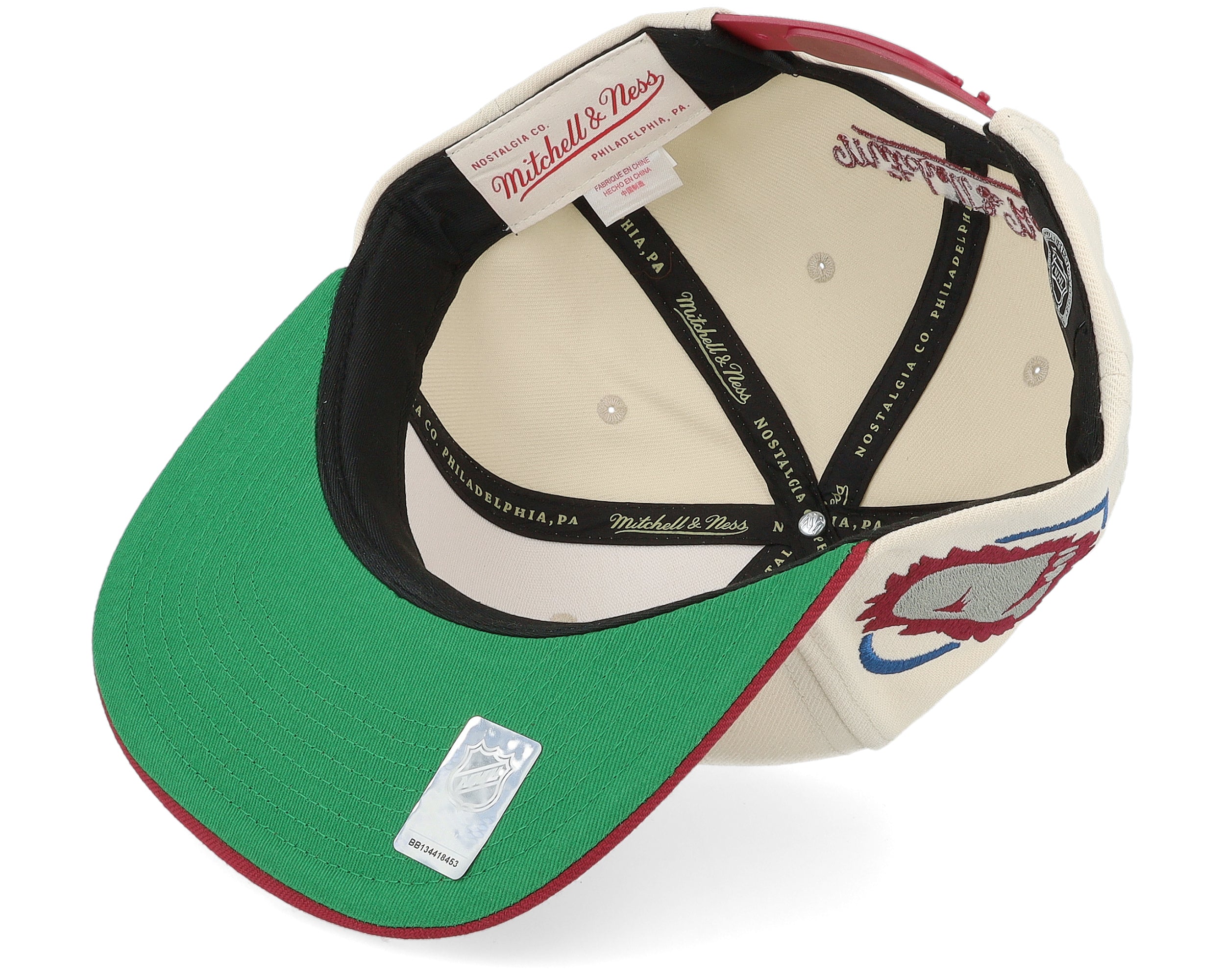 Mens Mitchell & Ness NHL VINTAGE OFF-WHITE SNAPBACK AVALANCHE