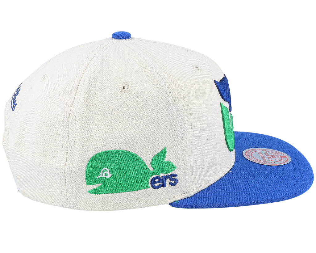 Mens Mitchell & Ness NHL VINTAGE OFF-WHITE SNAPBACK WHALERS