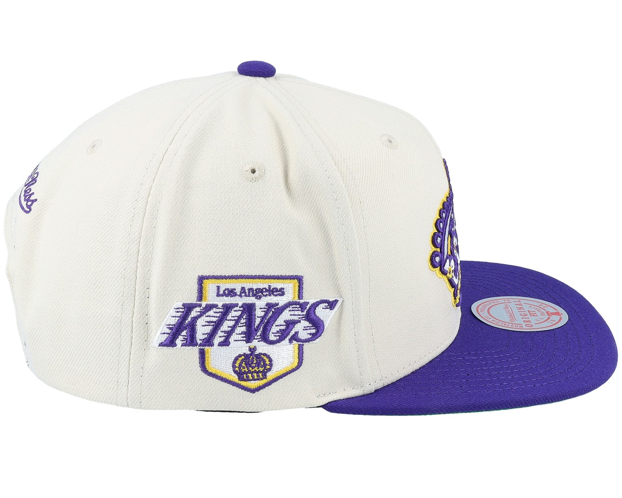 MENS MITCHELL & NESS NHL VINTAGE OFF-WHITE SNAPBACK KINGS - OFF WHITE