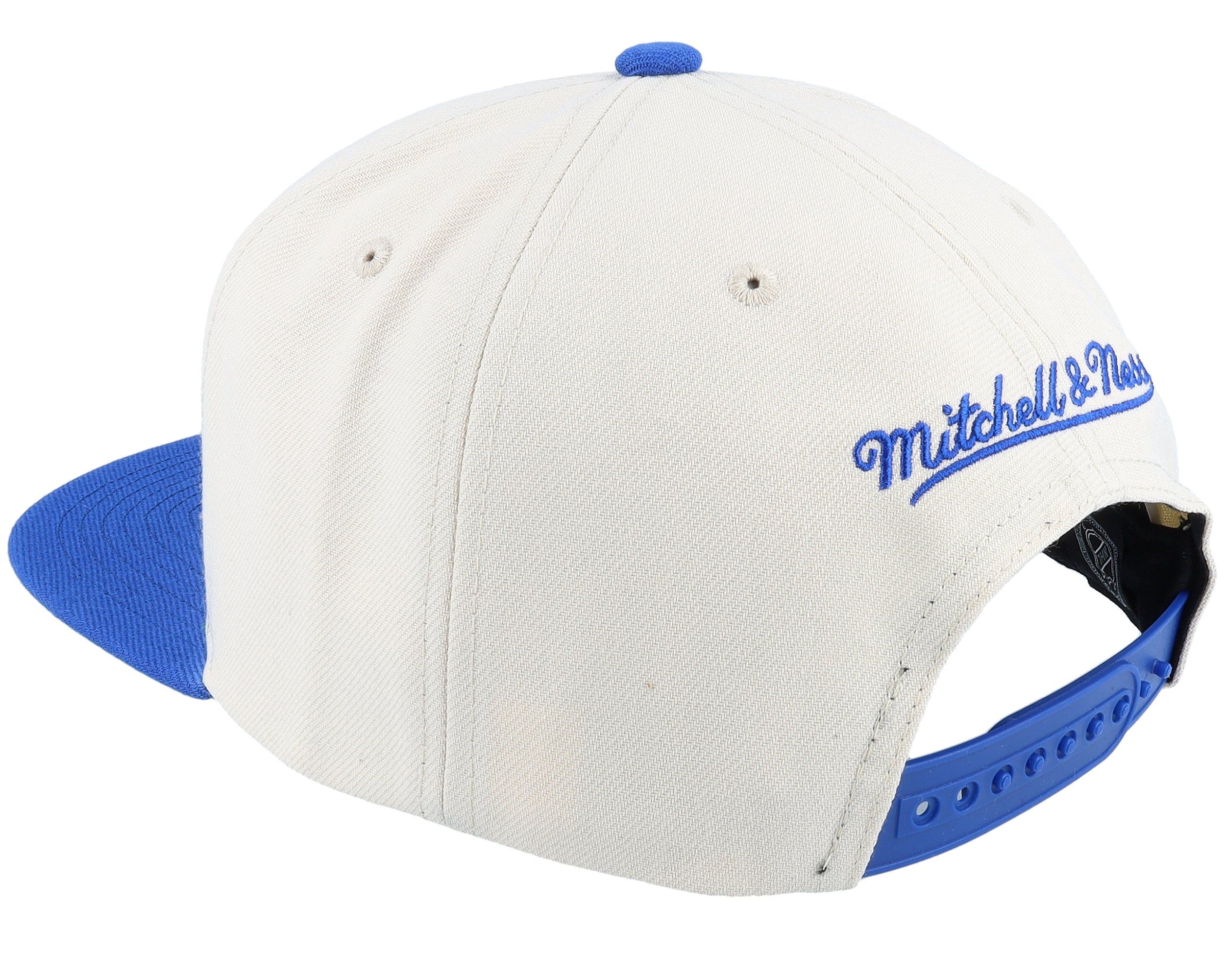 Mens Mitchell & Ness NHL VINTAGE OFF-WHITE SNAPBACK ISLANDERS