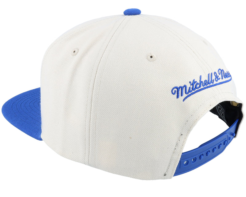 Mens Mitchell & Ness NHL VINTAGE OFF-WHITE SNAPBACK ISLANDERS