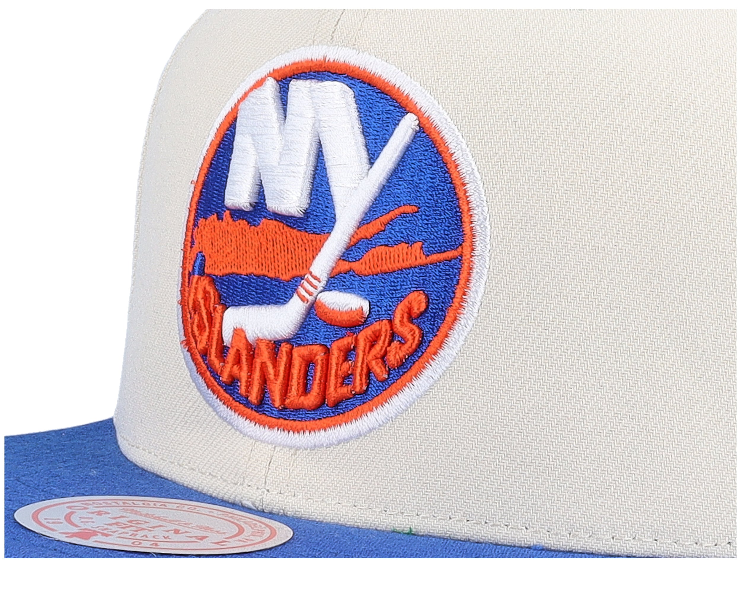 Mens Mitchell & Ness NHL VINTAGE OFF-WHITE SNAPBACK ISLANDERS