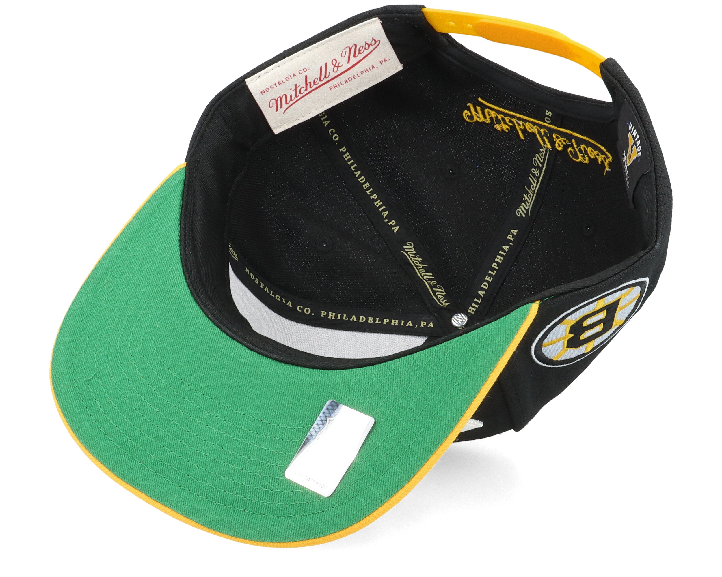 Mens Mitchell & Ness NHL VINTAGE SCRIPT SNAPBACK BRUINS