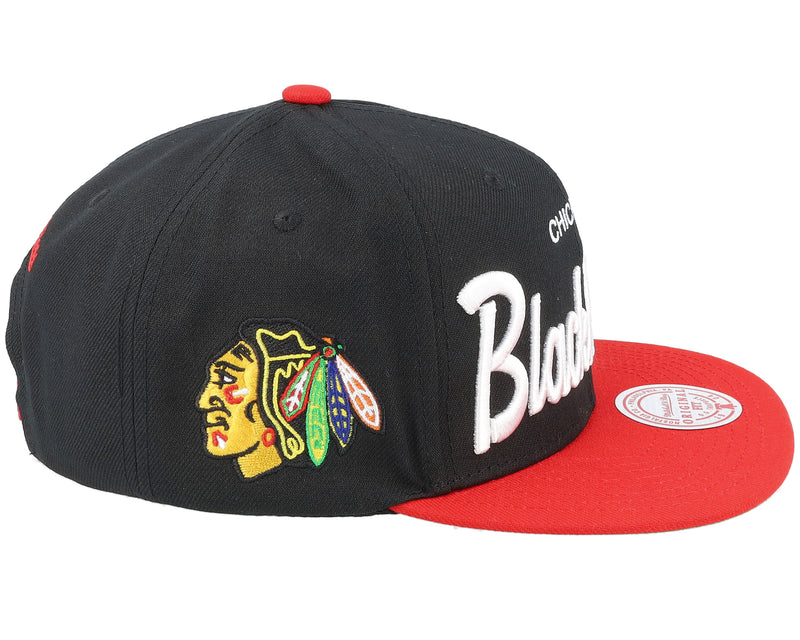 Mens Mitchell & Ness NHL VINTAGE SCRIPT SNAPBACK BLACKHAWKS