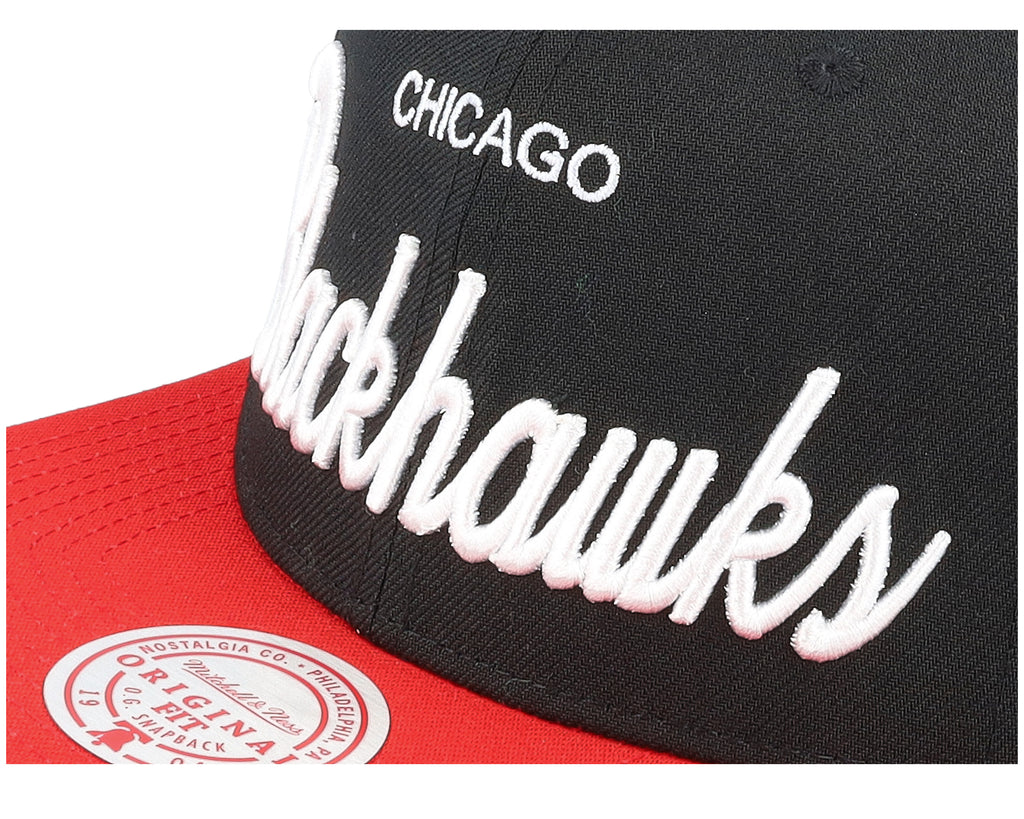 Mens Mitchell & Ness NHL VINTAGE SCRIPT SNAPBACK BLACKHAWKS