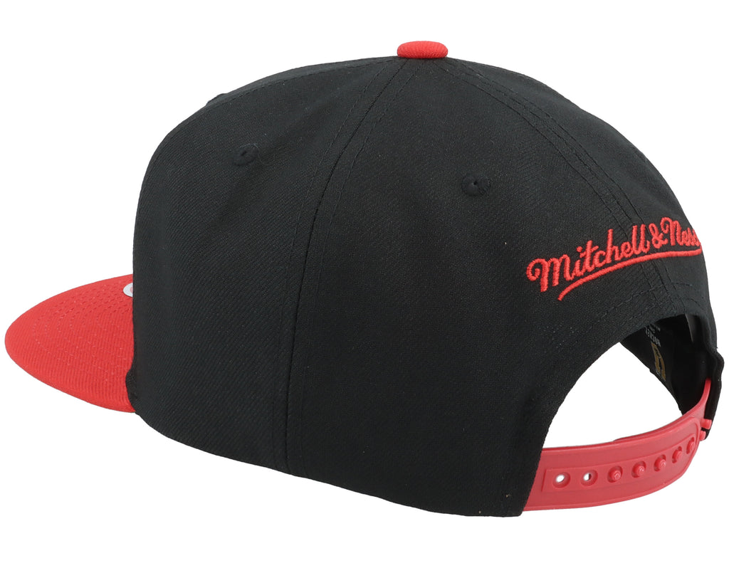 Mens Mitchell & Ness NHL VINTAGE SCRIPT SNAPBACK RED WINGS