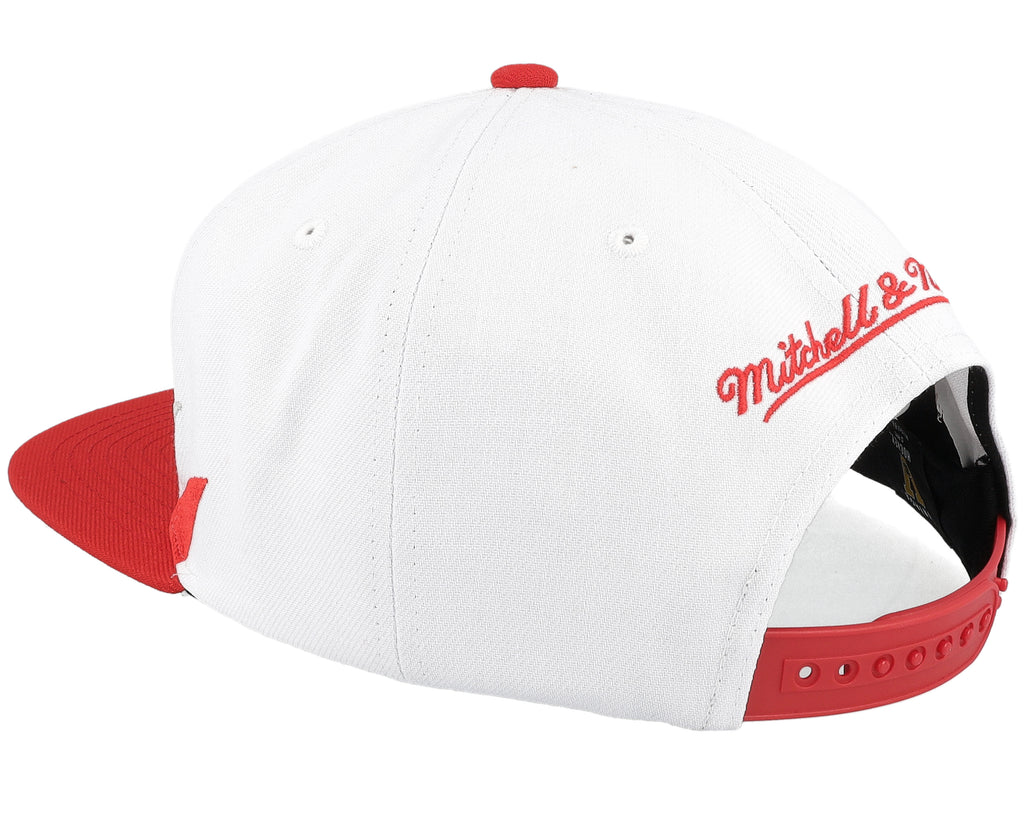 Mens Mitchell & Ness NHL VINTAGE SHARKTOOTH SNAPBACK RED WINGS