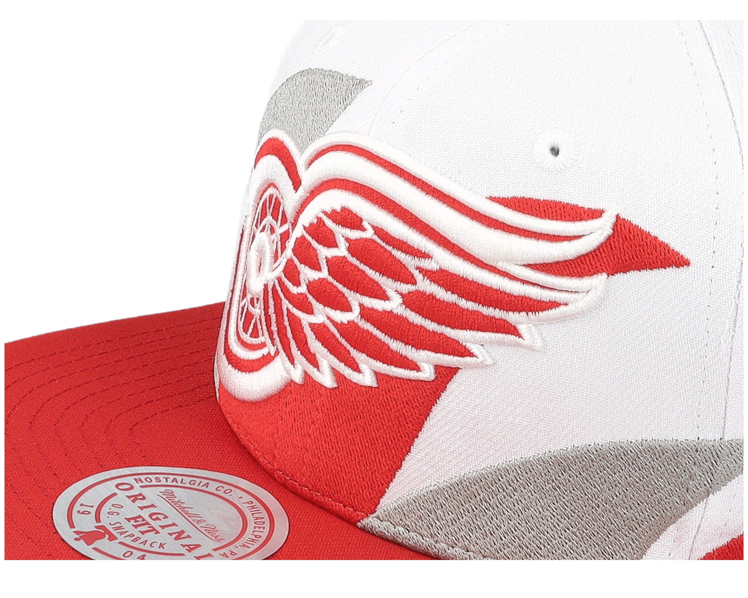 Mens Mitchell & Ness NHL VINTAGE SHARKTOOTH SNAPBACK RED WINGS