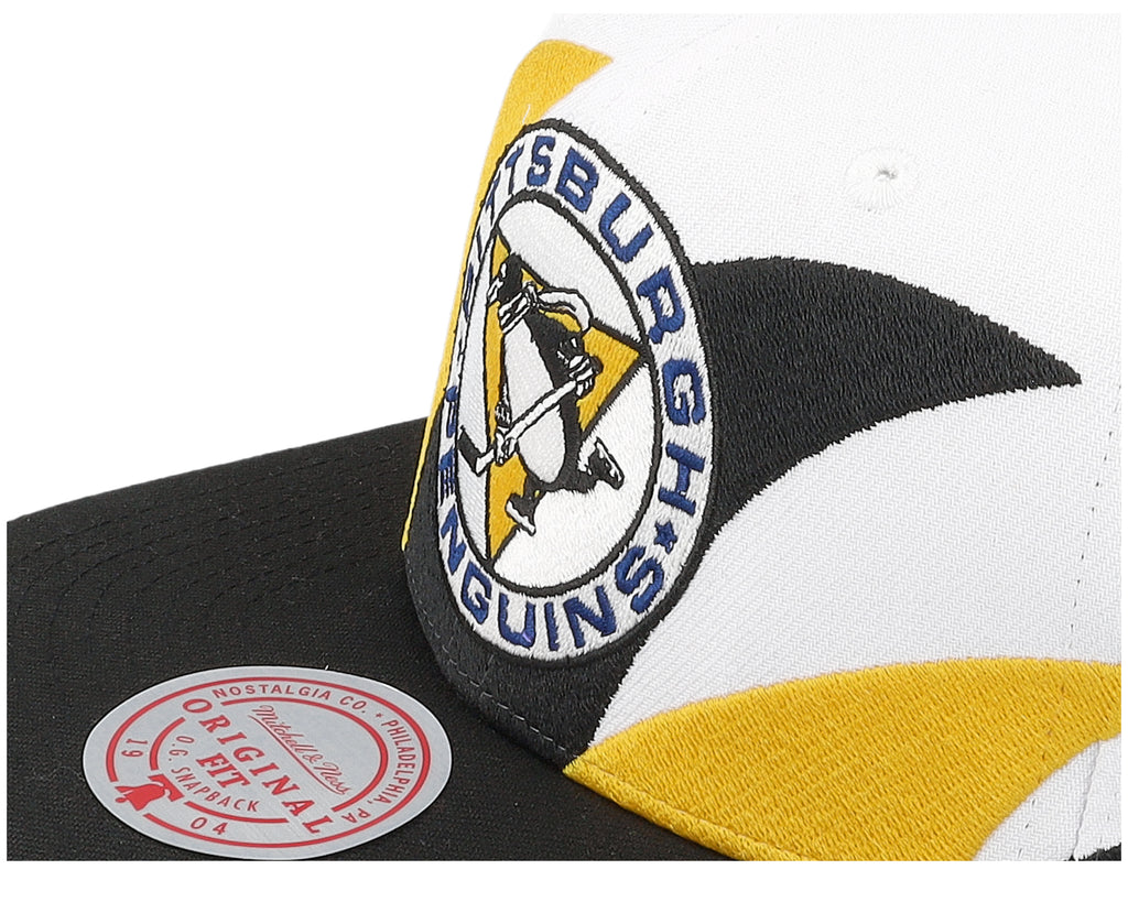Mens Mitchell & Ness NHL VINTAGE SHARKTOOTH SNAPBACK PENGUINS