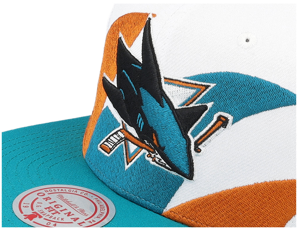 Mens Mitchell & Ness NHL VINTAGE SHARKTOOTH SNAPBACK SHARKS