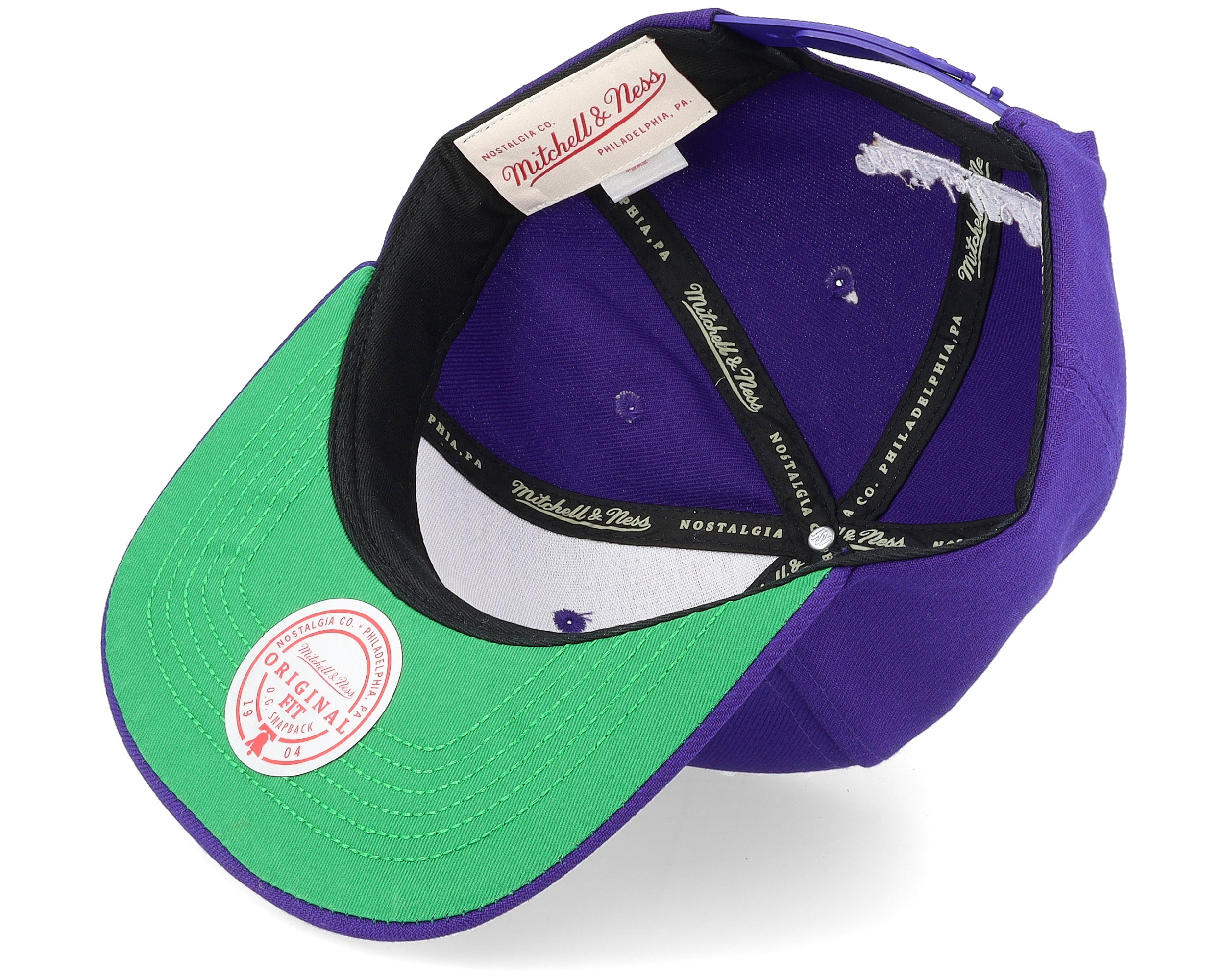 Mens Mitchell & Ness NHL VINTAGE HAT TRICK SNAPBACK KINGS