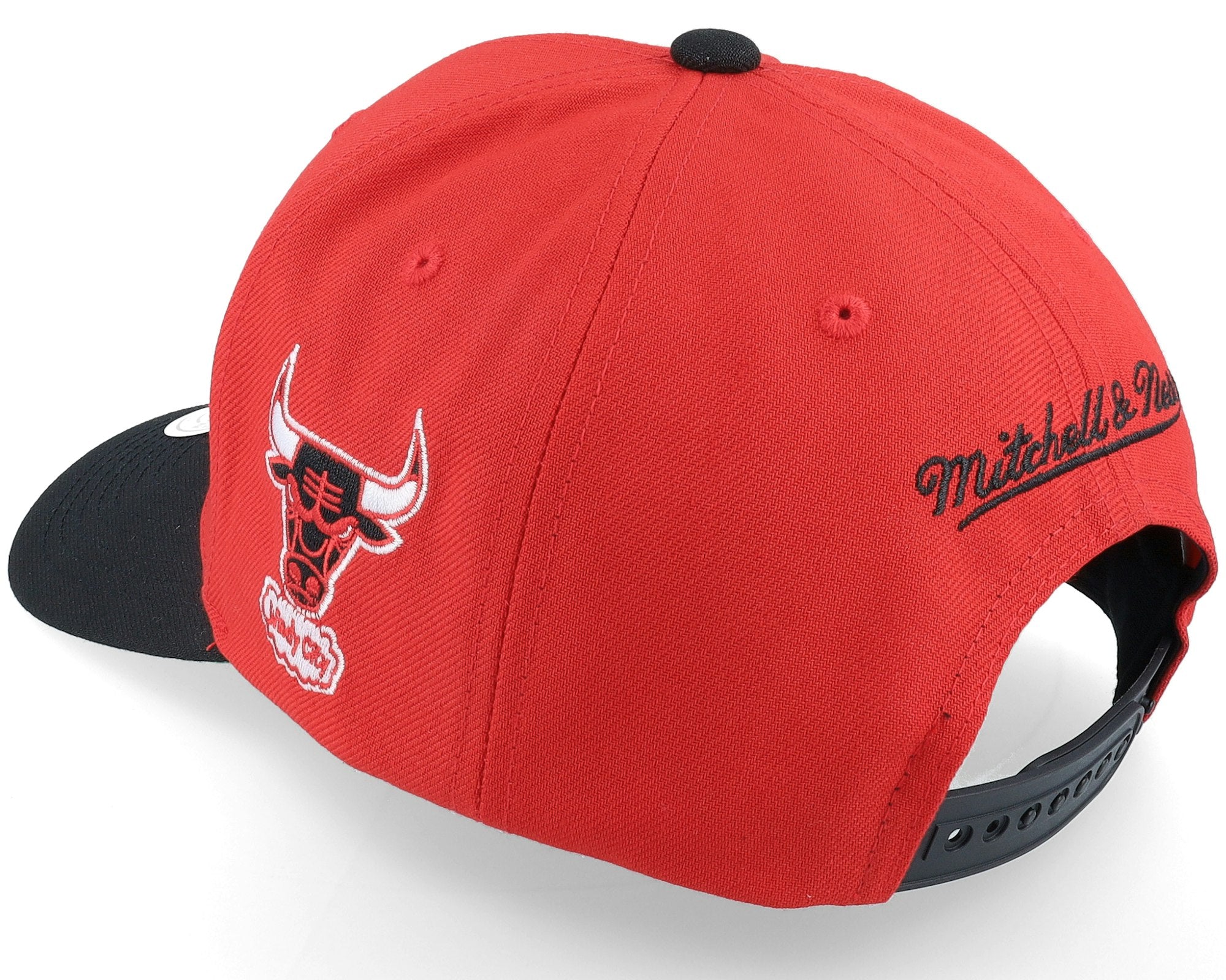 MENS MITCHELL & NESS NBA TEAM SCRIPT 2.0 PRO SNAPBACK HWC BULLS