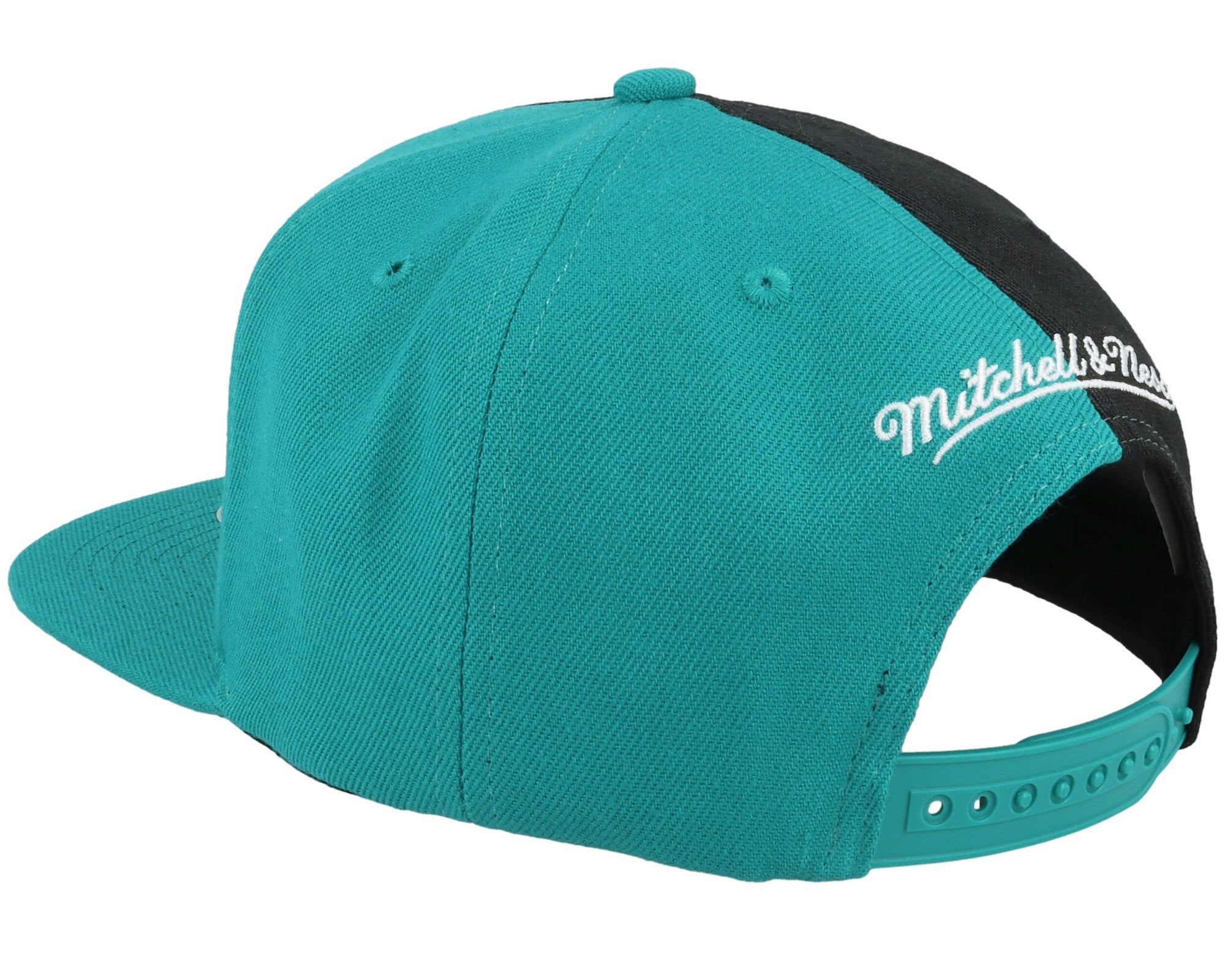 Mens MITCHELL & NESS NBA RETROLINE SNAPBACK HWC HORNETS