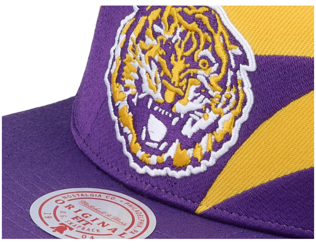 Mens Mitchell & Ness NCAA SHARKTOOTH SNAPBACK LSU