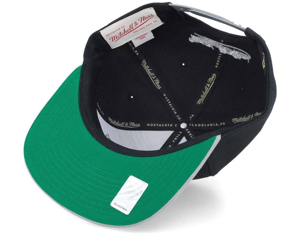 Mens Mitchell & Ness NHL TEAM 2 TONE 2.0 SNAPBACK KINGS