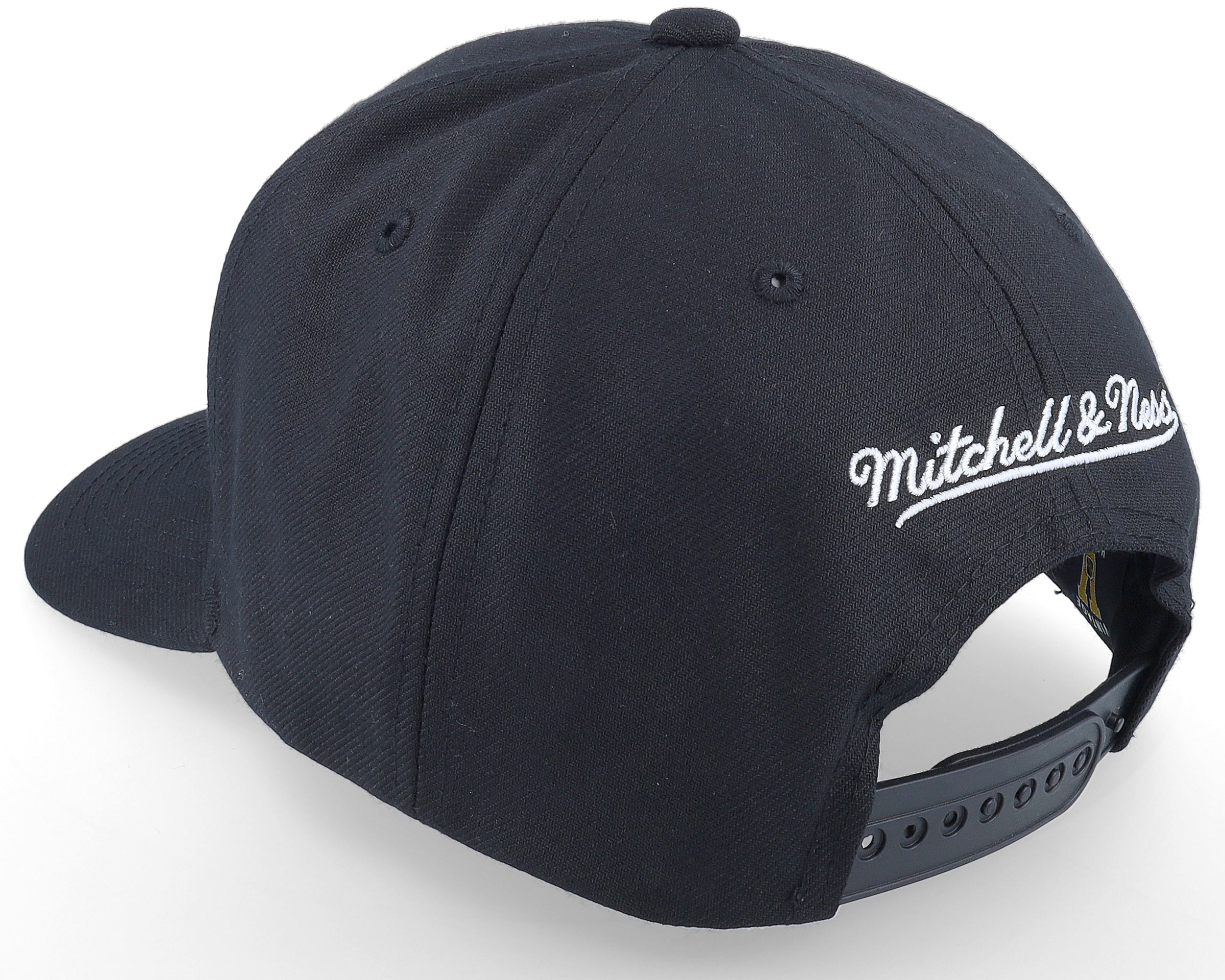 Mens Mitchell & Ness NHL TEAM GROUND 2.0 PRO SNAPBACK BRUINS