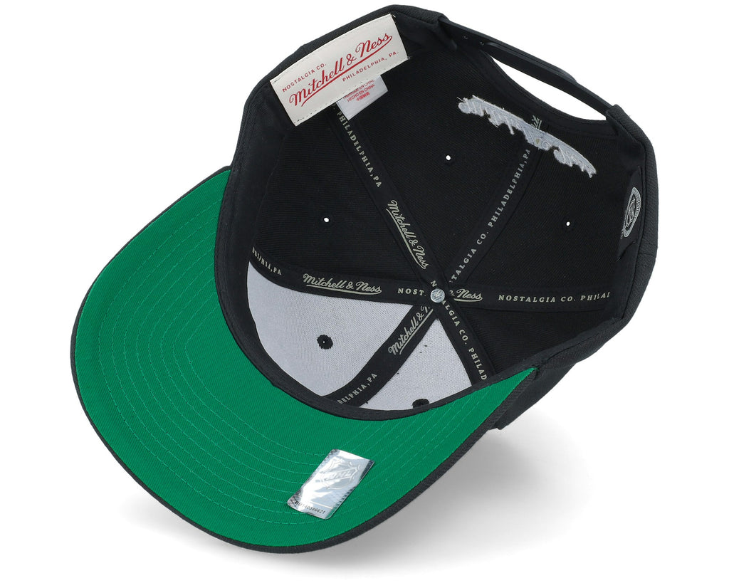 MENS MITCHELL & NESS NHL TEAM GROUND 2.0 PRO SNAPBACK SHARKS - BLACK