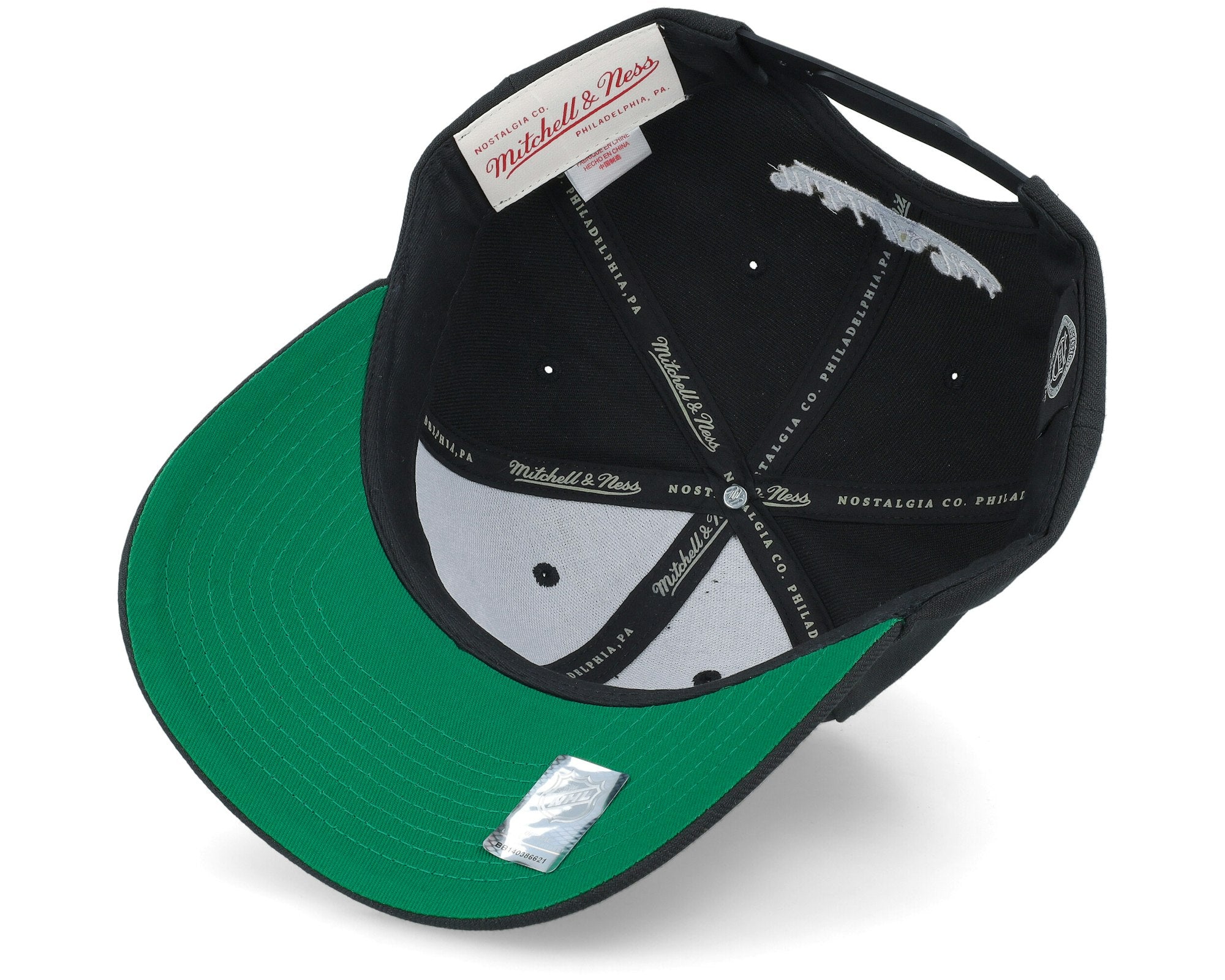 MENS MITCHELL & NESS NHL TEAM GROUND 2.0 PRO SNAPBACK SHARKS - BLACK