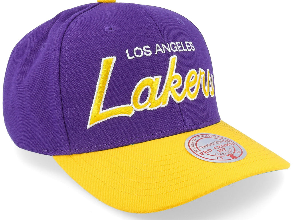 Mens MITCHELL & NESS NBA TEAM SCRIPT 2.0 PRO SNAPBACK HWC LAKERS