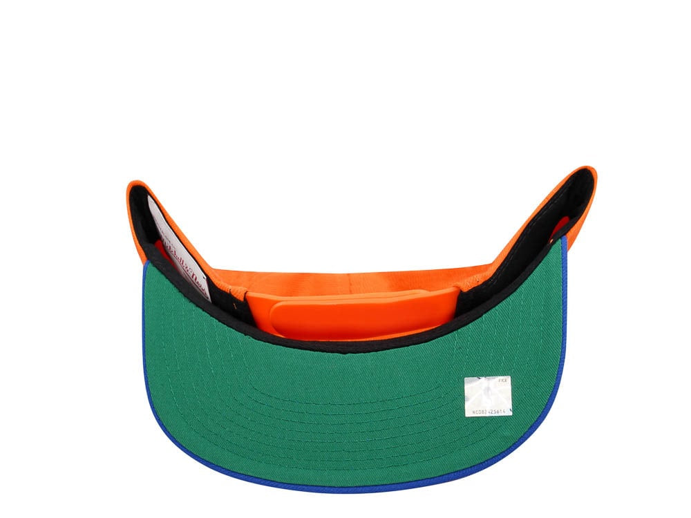 Mens MITCHELL & NESS NBA BREAKTHROUGH SNAPBACK HWC KNICKS