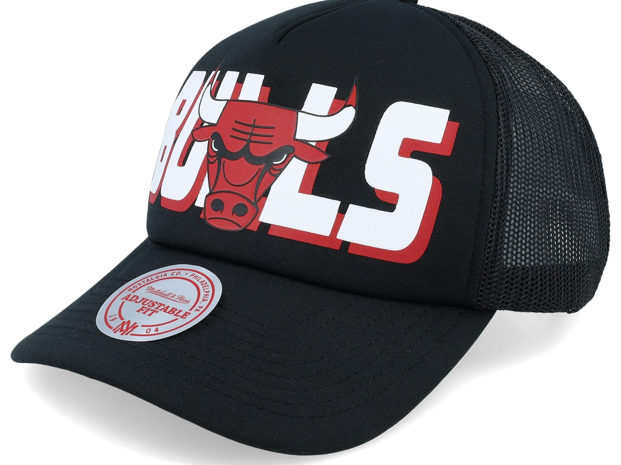 Mens MITCHELL & NESS NBA BILLBOARD TRUCKER SNAPBACK BULLS
