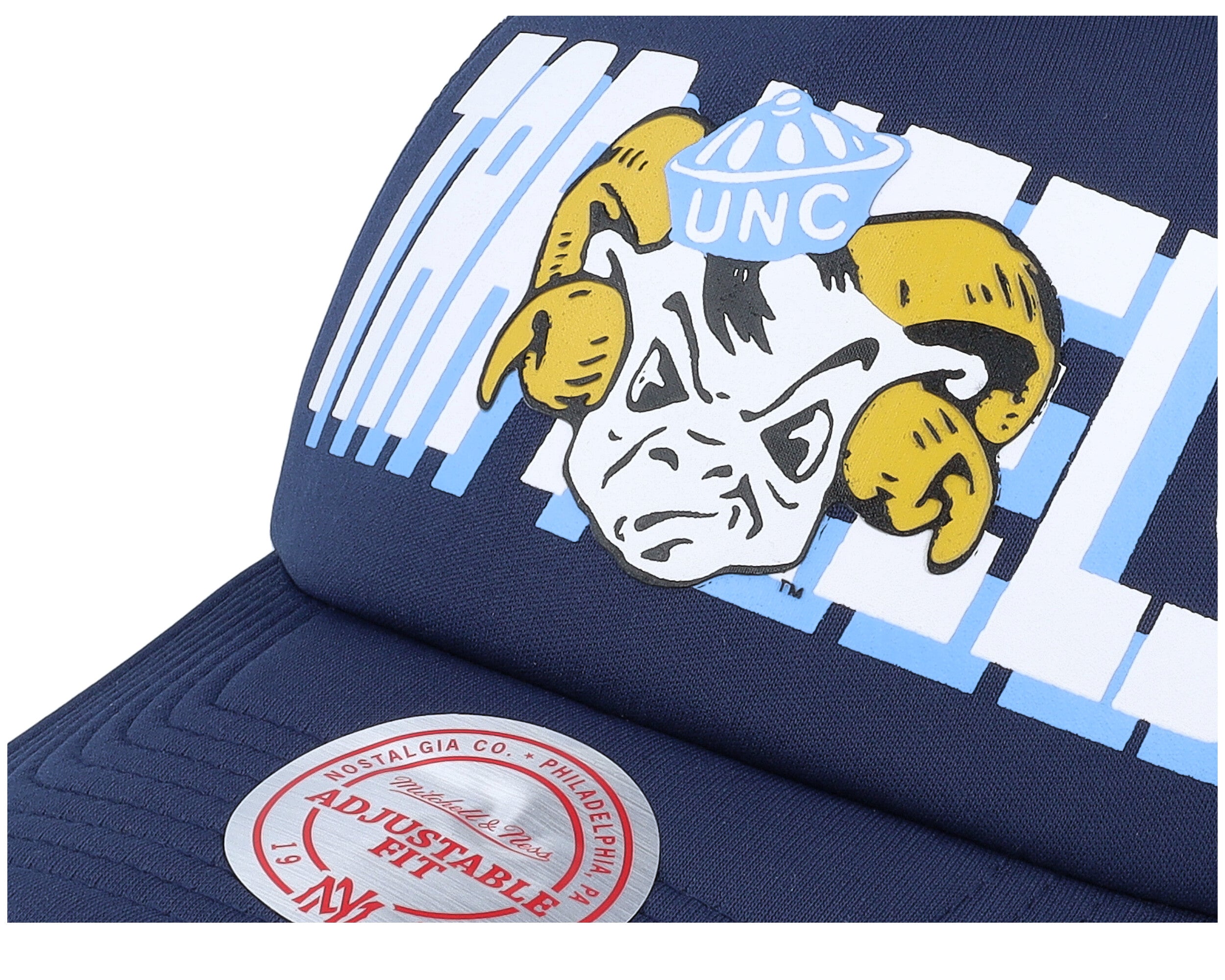 Mens Mitchell & Ness NCAA BILLBOARD TRUCKER SNAPBACK NORTH CAROLINA