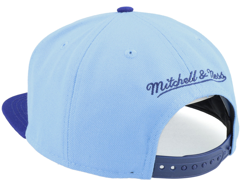Mens Mitchell & Ness NCAA JUMBOTRON SNAPBACK NORTH CAROLINA
