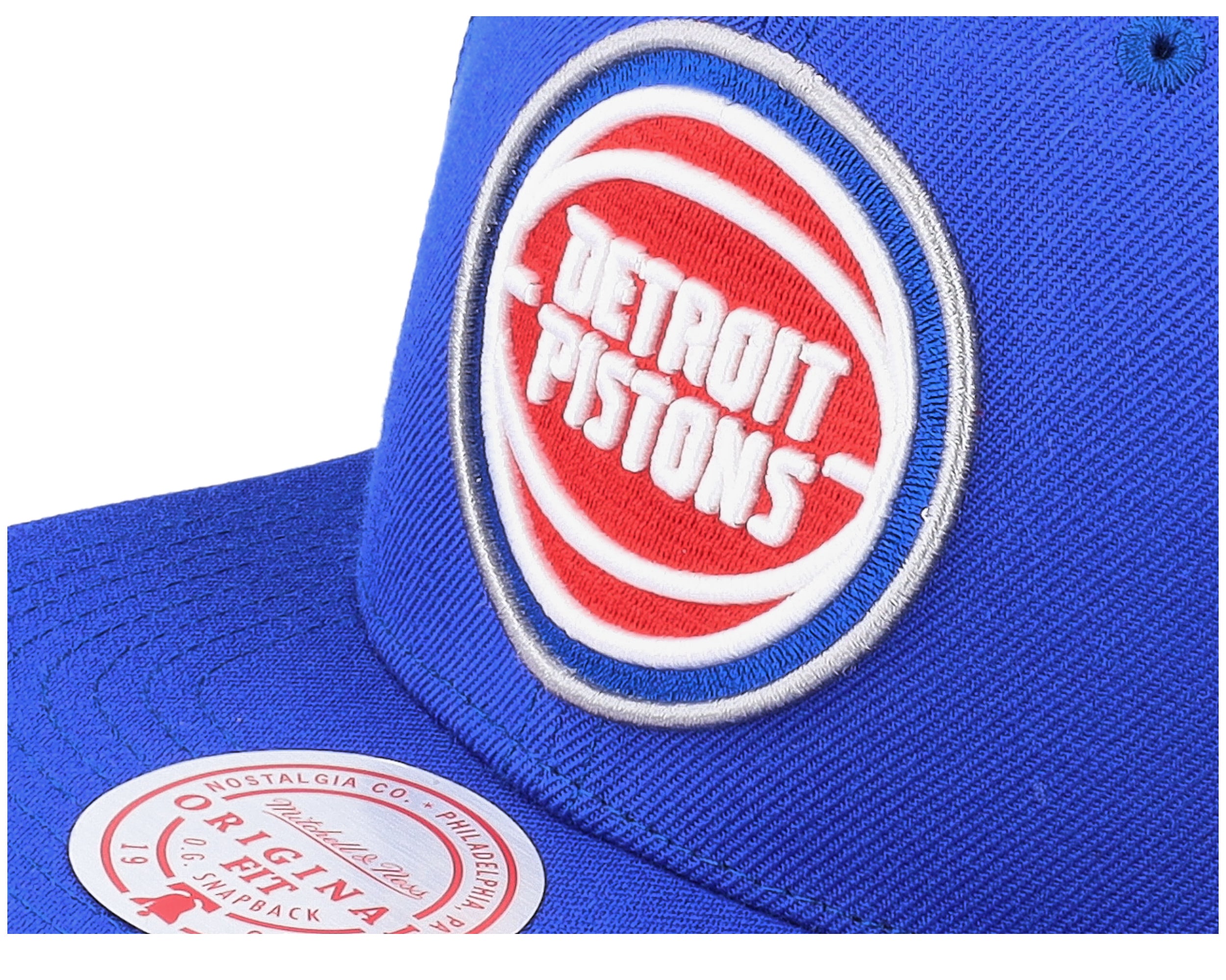 Mens Mitchell & Ness NBA TEAM GROUND 2.0 SNAPBACK PISTONS