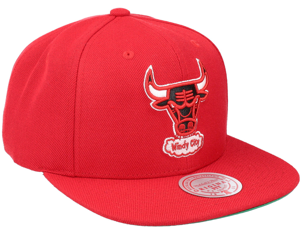 Mens Mitchell & Ness NBA TEAM GROUND 2.0 SNAPBACK HWC BULLS