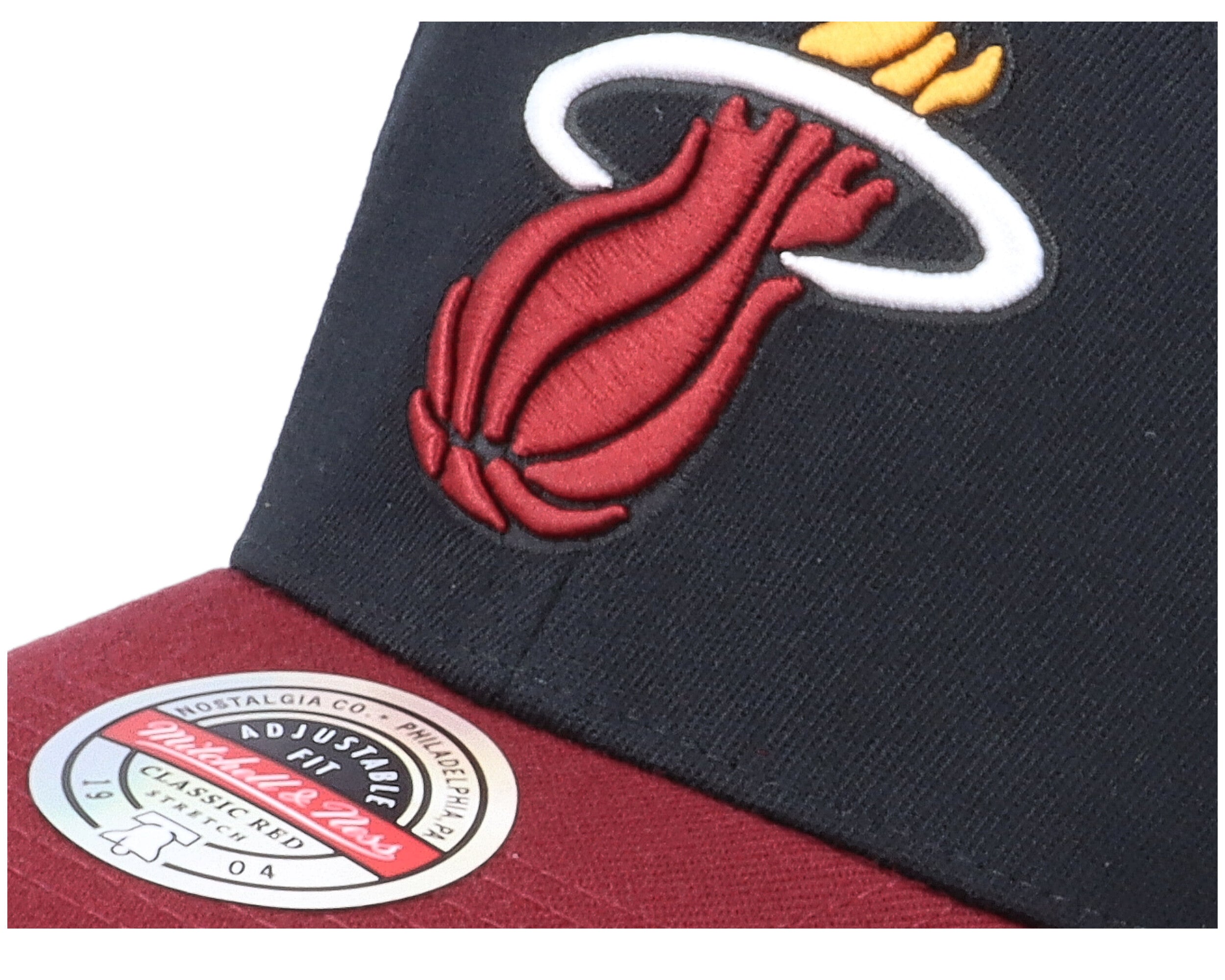 Mens Mitchell & Ness NBA TEAM 2 TONE 2.0 STRETCH SNAPBACK NBA HEAT