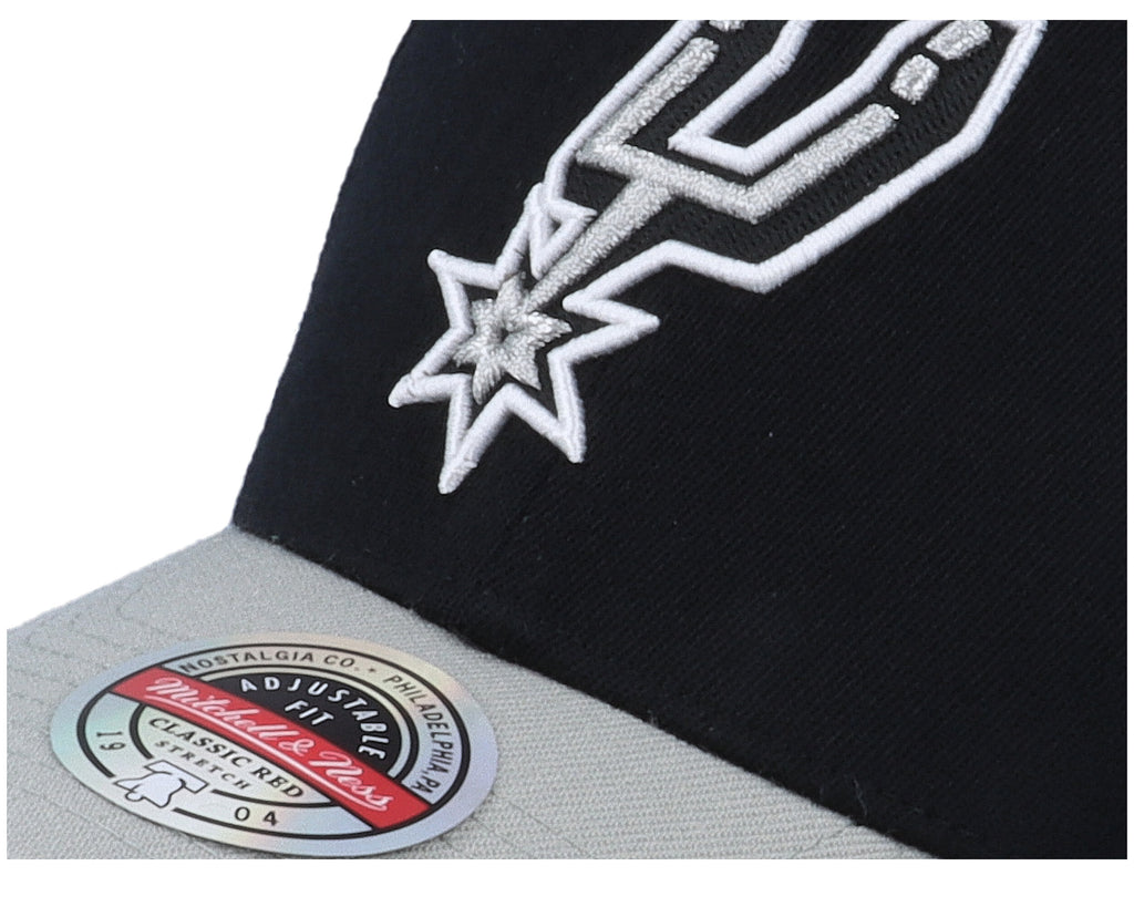 Mens Mitchell & Ness NBA TEAM 2 TONE 2.0 STRETCH SNAPBACK NBA SPURS