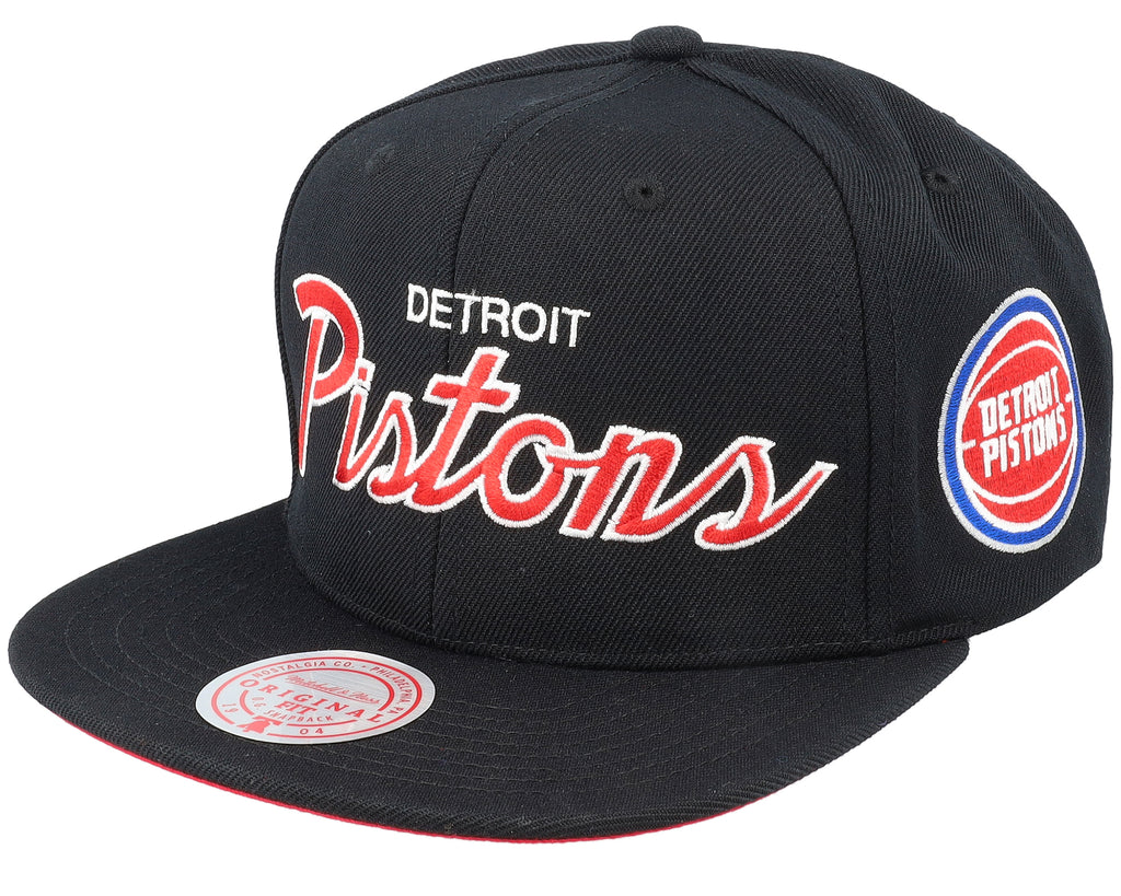 Mens Mitchell & Ness NBA TEAM SCRIPT 2.0 SNAPBACK PISTONS