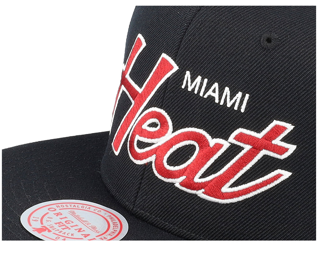 Mens Mitchell & Ness NBA TEAM SCRIPT 2.0 SNAPBACK HEAT