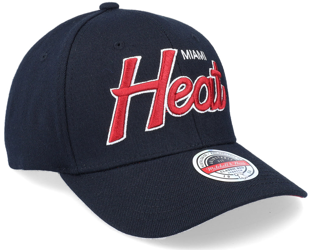 Mens Mitchell & Ness NBA TEAM SCRIPT 2.0 STRETCH SNAPBACK HEAT