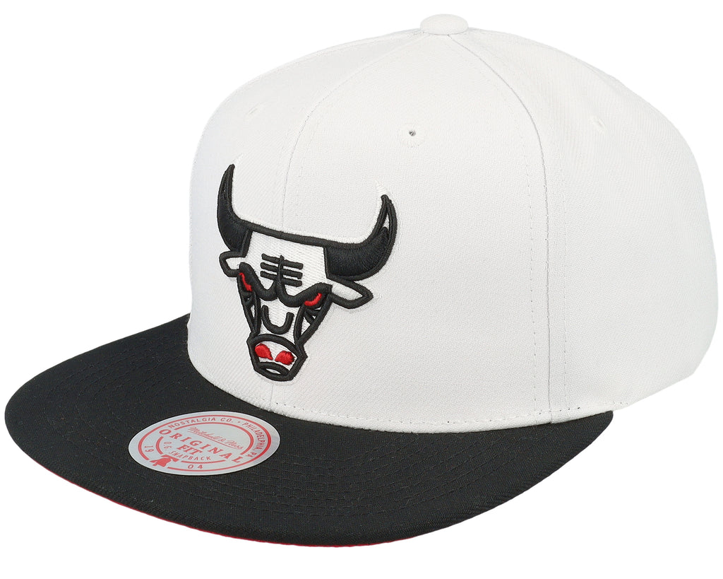 MENS MITCHELL & NESS NBA CORE BASIC SNAPBACK HWC BULLS - WHITE-BLACK