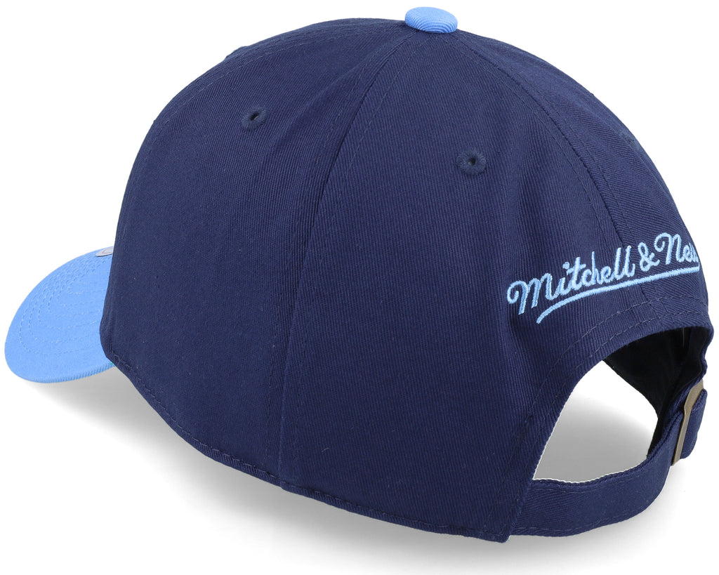 Mens Mitchell & Ness NCAA TEAM 2 TONE 2.0 DAD STRAPBACK NORTH CAROLINA