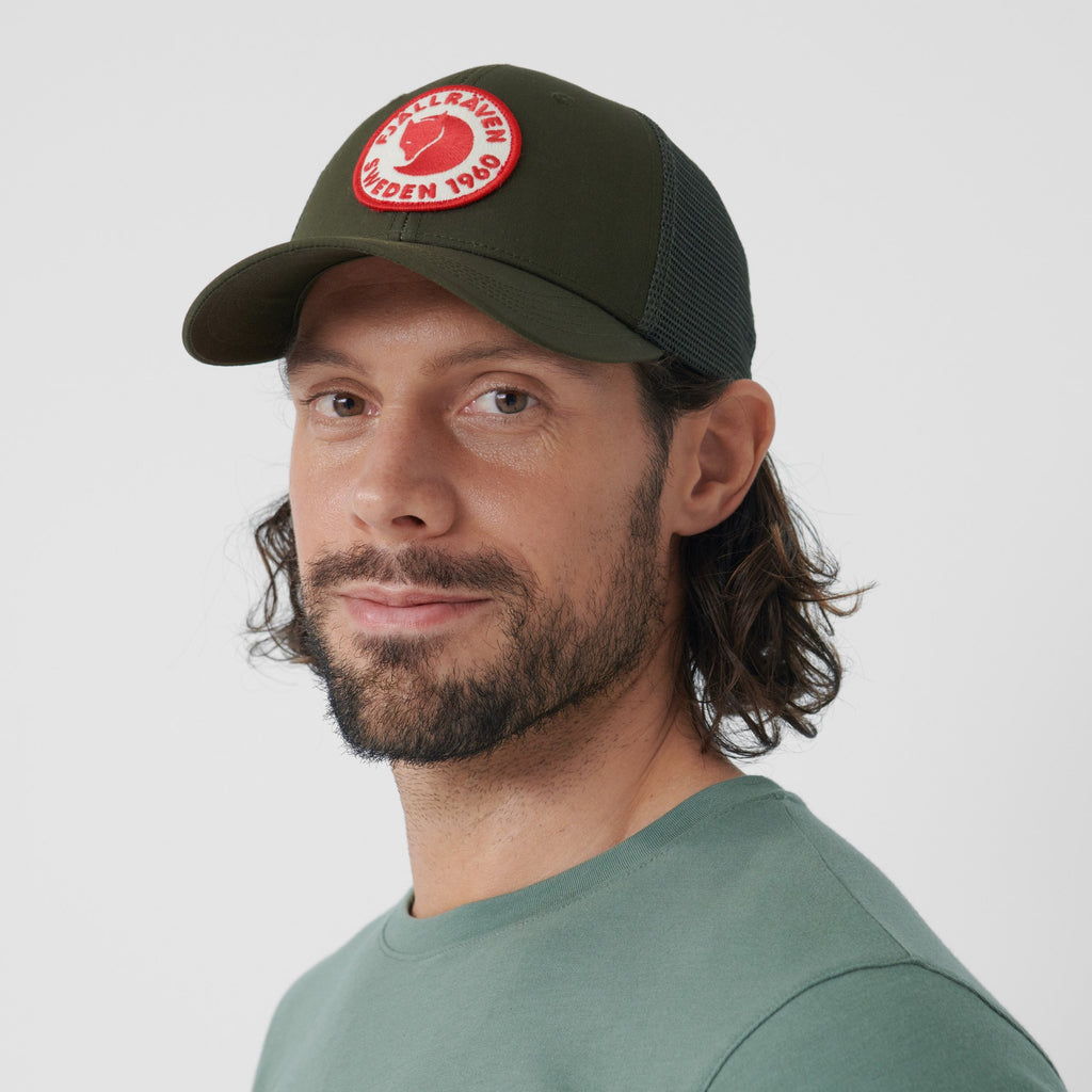 [78138-620] UNISEX FJALLRAVEN 1960 LOGO TRUCKER CAP