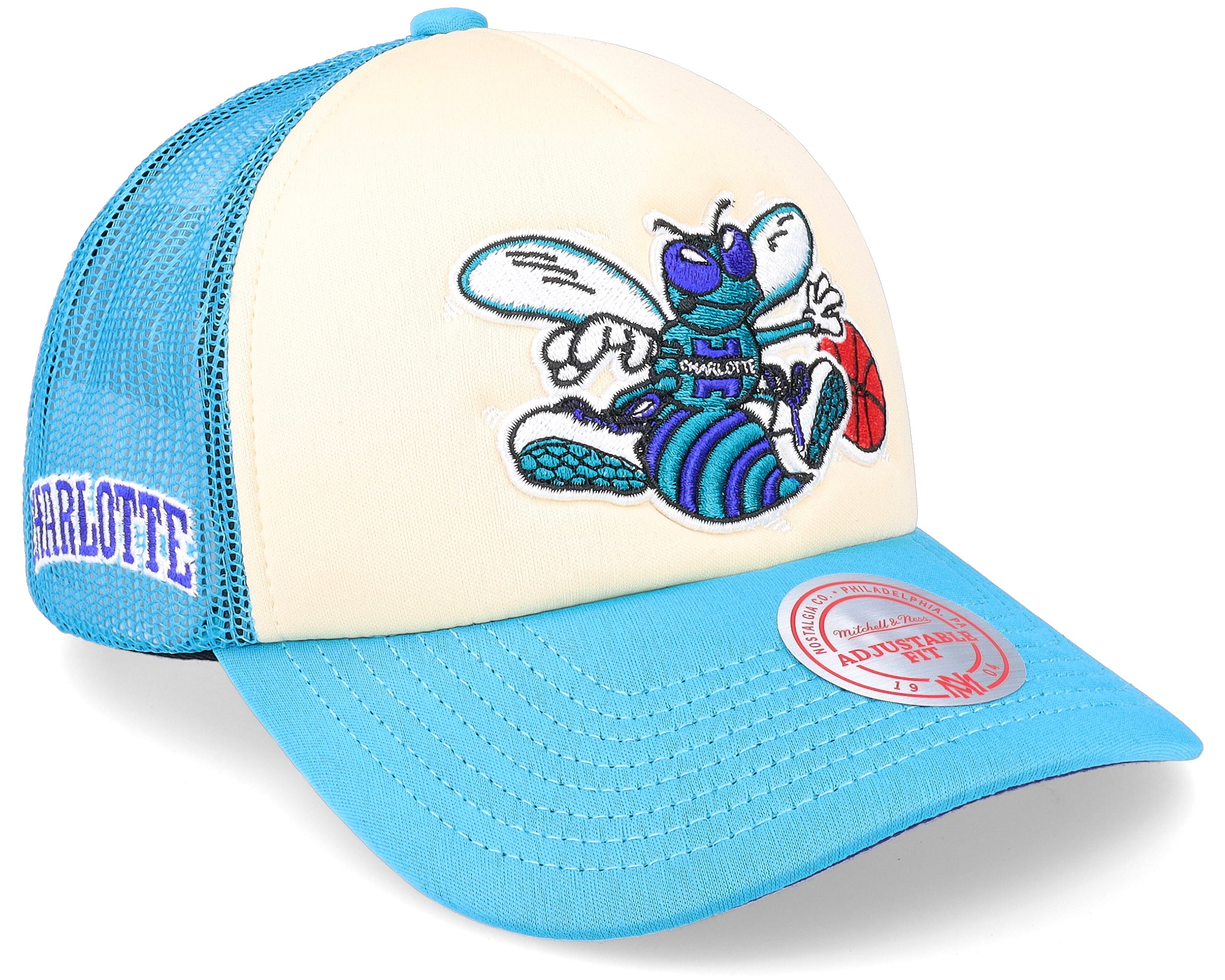Mens Mitchell & Ness NBA OFF WHITE TRUCKER HWC HORNETS