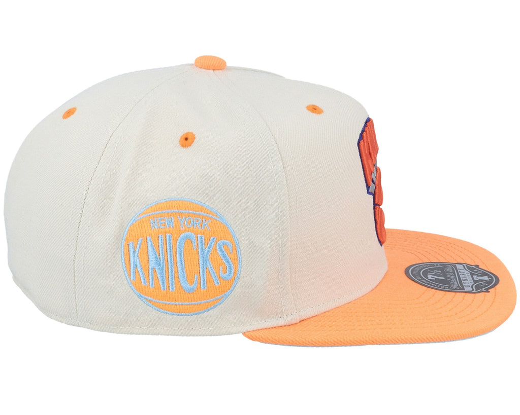 MENS MITCHELL & NESS NBA HOP ON FITTED NBA KNICKS - OFF WHITE