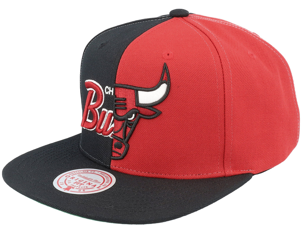 [HHSS4516-CBUYYPPPBLCK] MENS NBA CHICAGO BULLS SPLIT CROWN SNAPBACK