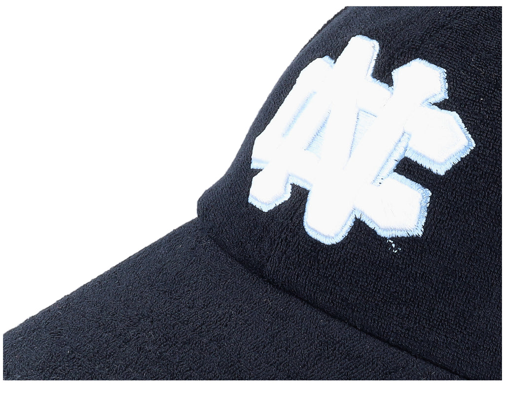 Mens Mitchell & Ness NCAA TERRY CLOTH STRAPBACK NORTH CAROLINA