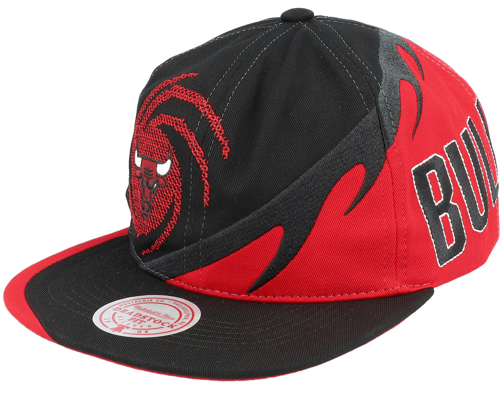 [HMUS4522-CBUYYPPPBLCK] MENS NBA CHICAGO BULLS SPIRAL DEADSTOCK SNAPBACK